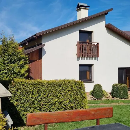 Domcek 475 Casa vacanze Bešeňová